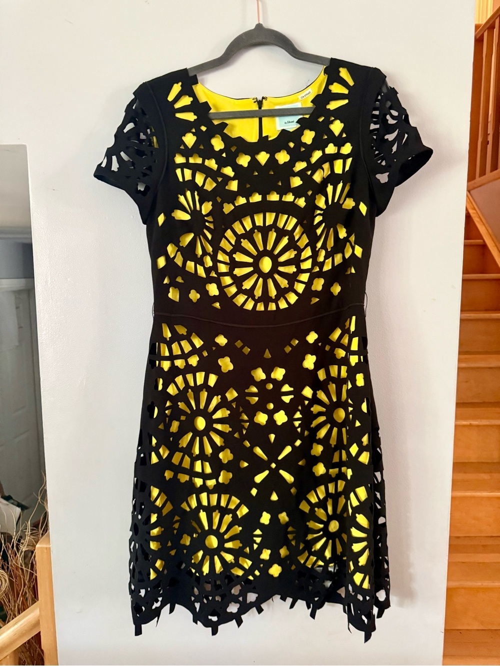 Nue by Shani Black Laser Cut Crepe Fit Flare Dress Yellow Lining Sz L